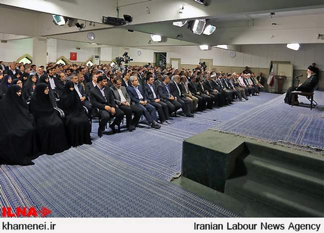 دیدار محققان جهاد دانشگاهی با رهبر معظم انقلاب اسلامی
