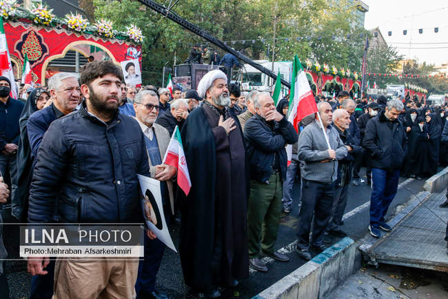 تشییع ۱۰۰ شهید گمنام دفاع مقدس