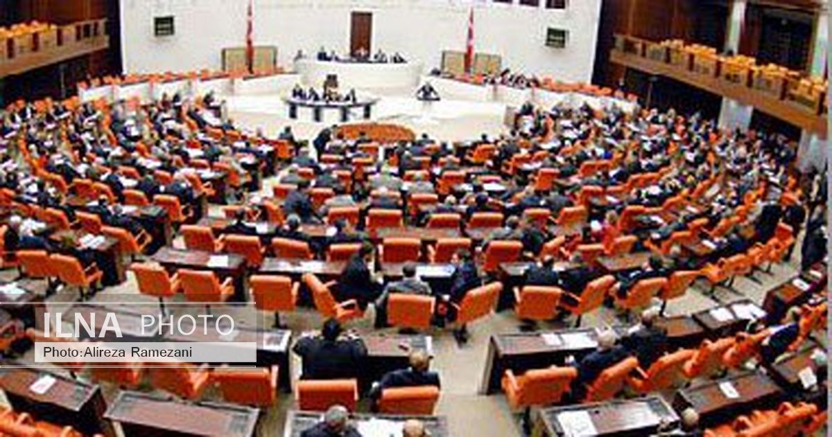 پارلمان ترکیه مجوز عملیات نظامی این کشور در سوریه و عراق را تمدید کرد