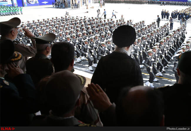 حضور فرمانده کل قوا در مراسم دانش‌آموختگی دانشجویان دانشگاه‌های افسری ارتش