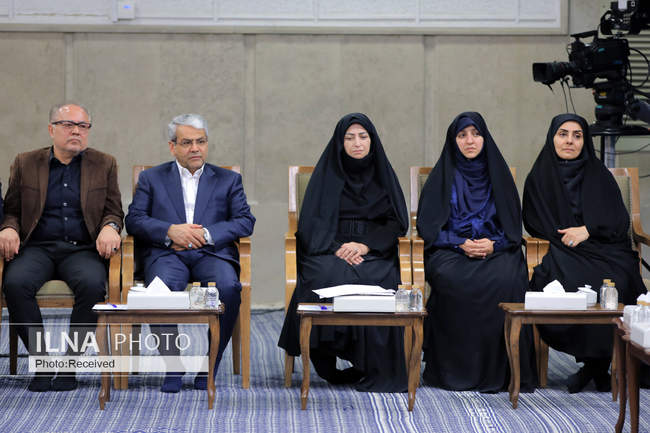 دیدار رئیس‌جمهور و اعضای هیئت دولت چهاردهم با رهبر معظم انقلاب