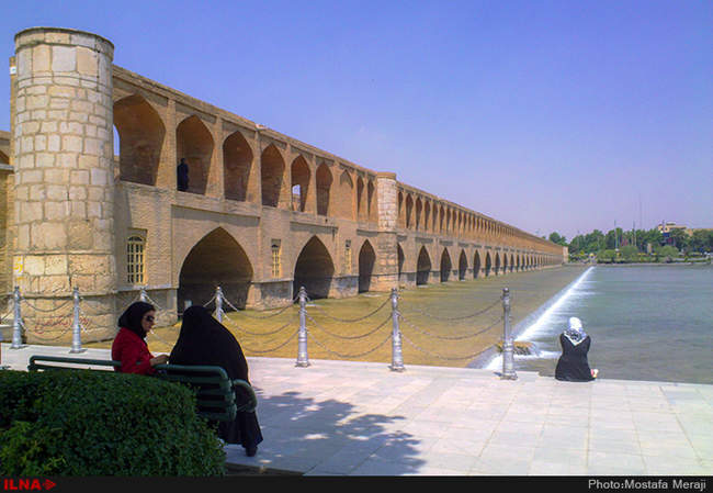 مروری بر جاذبه های گردشگری شهر اصفهان