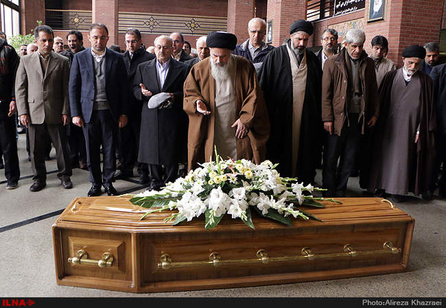 مراسم تشییع  پیکر مرحوم احمد منزوی