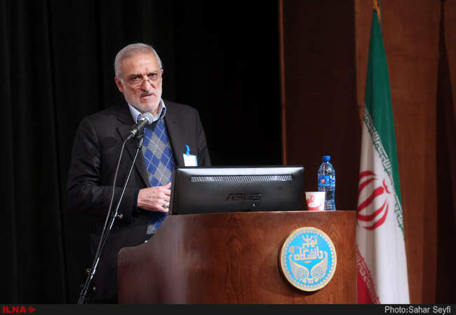 نشست کانون استادان ایران