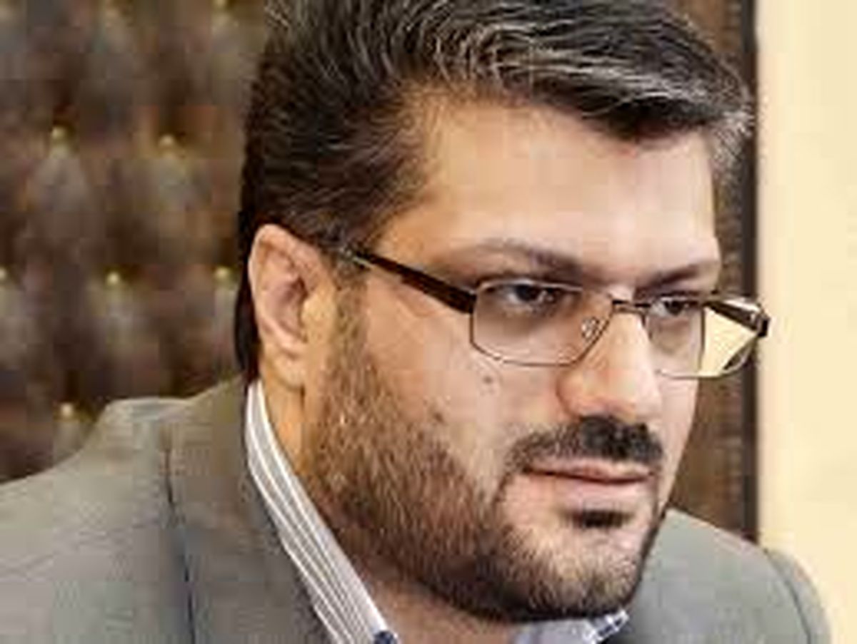 ضرورت پرداخت به موقع حقوق و پاداش پایان سال کارگران