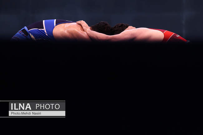 گزارش تصویری از رقابت‌های کشتی تعیین پهلوان سال ۱۴۰۴