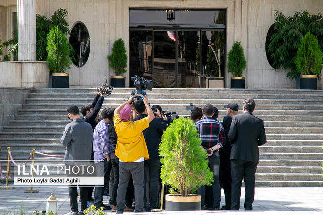 اولین حاشیه جلسه هیات دولت چهاردهم - ۱۱مهر