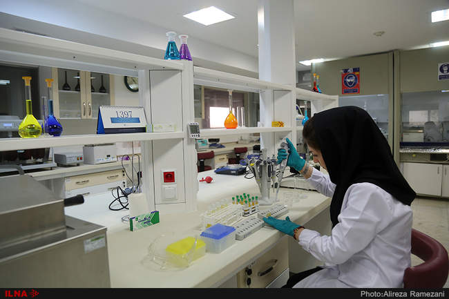 گزارش تصویری بازدید رئیس‌جمهور از شرکت داروسازی تهران شیمی