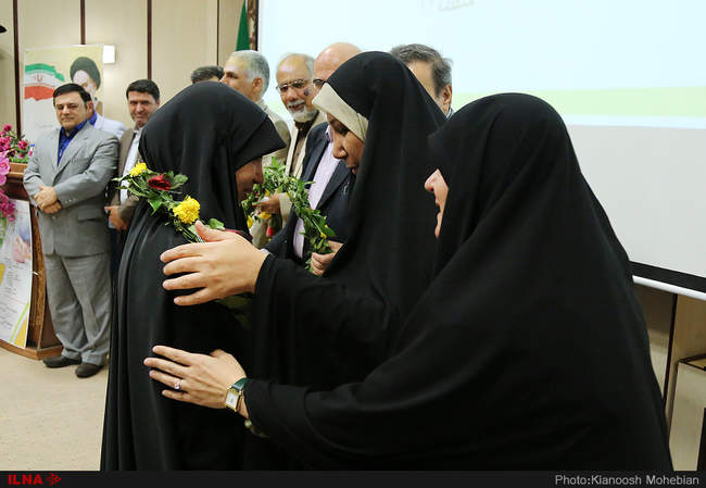 مراسم تقدیر از نقرات برتر کنکور 97 و افتخار آفرینان المپیاد جهانی 2018