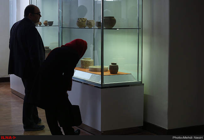 نمایش اشیای فرهنگی تاریخی استرداد شده ایران از ایتالیا در موزه ملی ا�