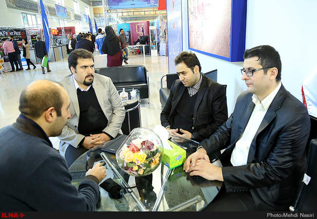 ششمین روز نمایشگاه مطبوعات و خبرگزاری‌ها - غرفه ایلنا /1