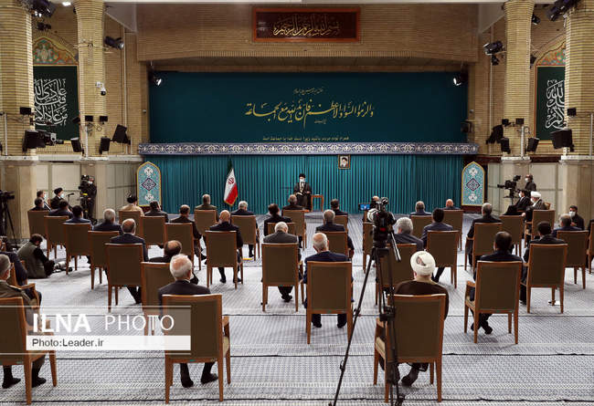 دیدار رئیس‌جمهور و اعضاء هیئت دولت با رهبر انقلاب