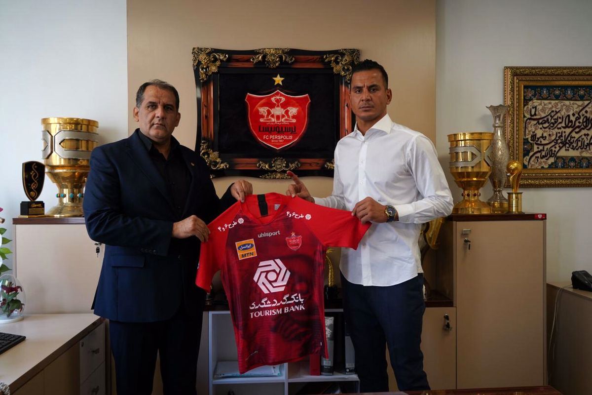 واکنش جالب حامد لک بعد از پیوستن به پرسپولیس (عکس)