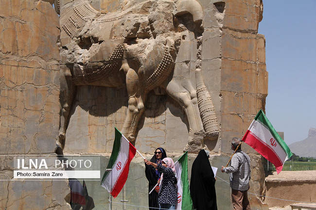 بزرگداشت سالروز سفر تاریخی رهبر معظم انقلاب به استان فارس