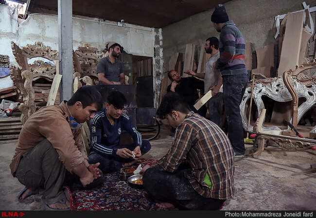 چرخ اقتصاد از چرخش بازوان کارگران می چرخد