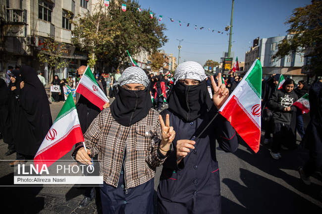 راهپیمایی ۱۳ آبان در قزوین به روایت تصویر