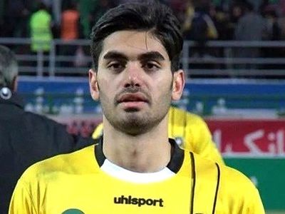علی کریمی غایب بازی با پرسپولیس؟