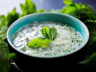 ماست را با چی بخوریم که سردی نکنیم