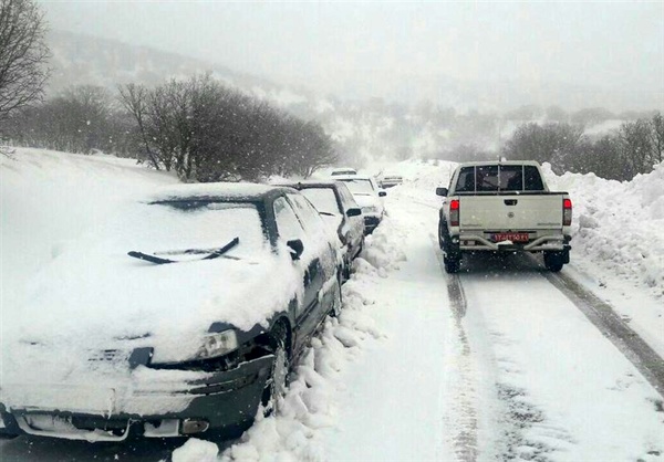 بارش برف سنگین در ورزقان