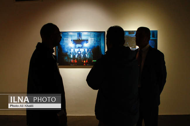 افتتاحیه نمایشگاه عکس «باله در تاریکی»