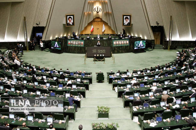 جلسه رای اعتماد وزیر پیشنهادی اقتصاد