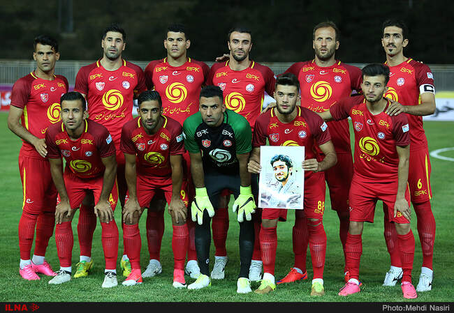 دیدار تیمهای پرسپولیس تهران و نفت تهران