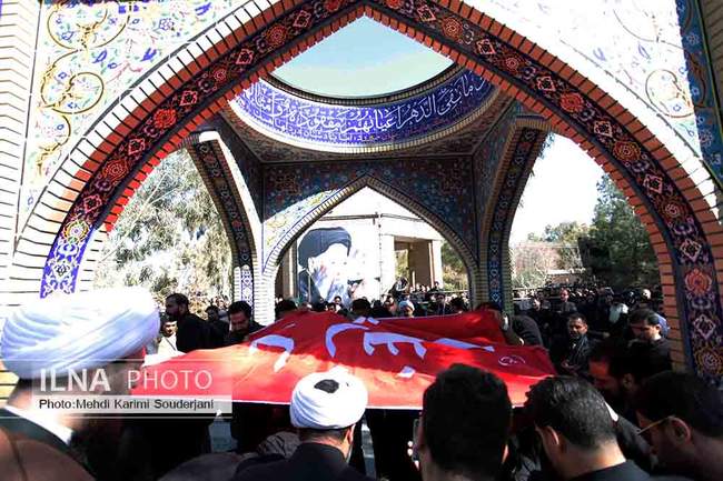 تشییع آیت الله مستجابی در اصفهان