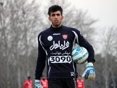 دروازه‌بان پیشین پرسپولیس راهی لیگ دو شد