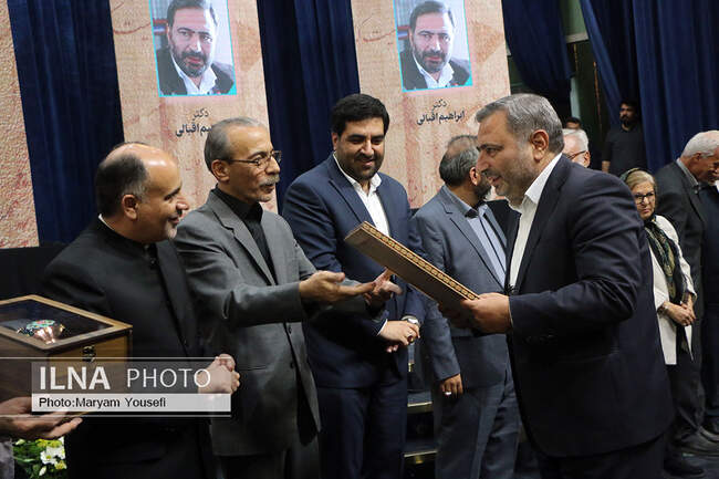 همایش ملی روز شعر و ادب فارسی در تبریز
