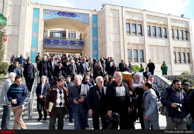 تشییع پیکر ابوالحسن نجفی 