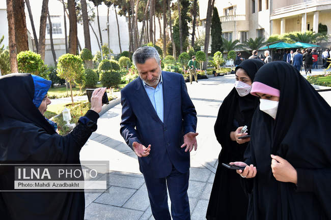 در حاشیه جلسه هیات دولت