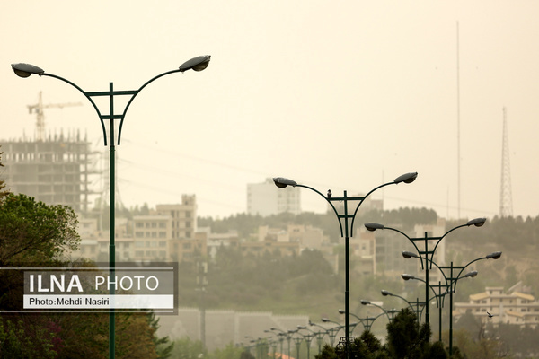 کیفیت هوای تهران همچنان ناسالم است