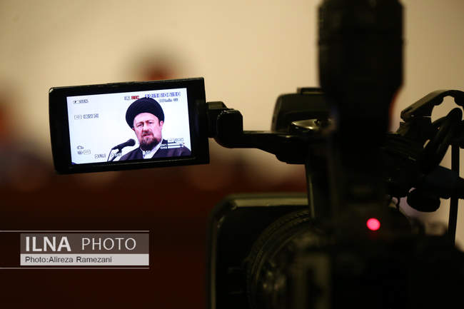 نشست «سیاست خارجی متوازن در مکتب امام خمینی (ره)»