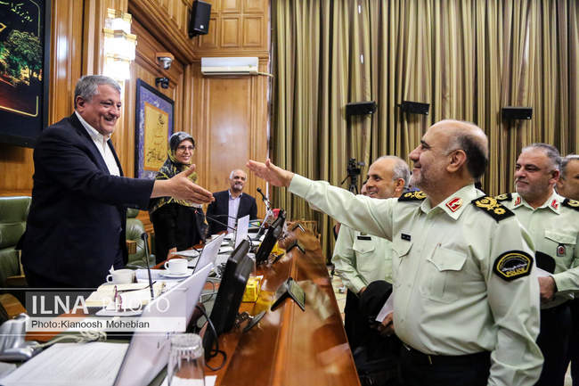 حضور سردار حسین رحیمی فرمانده انتظامی تهران در صحن علنی شورای شهر ته