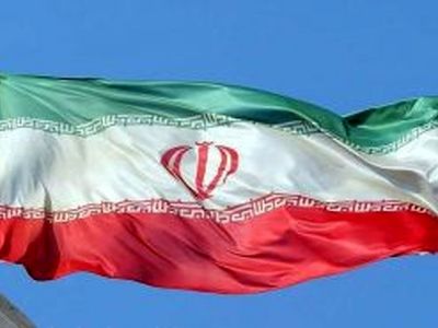نیمه برافراشته شدن پرچم ایران در سفارت کشورمان در لندن