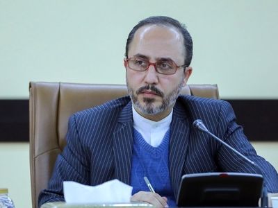 تقدیر خلجی از اقدام عارف در دیدار با همتایان پیشین خود