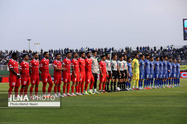 دیدار تیمهای استقلال تهران و پرسپولیس تهران