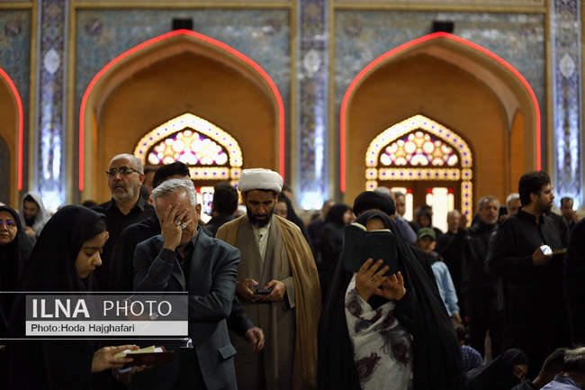 برپایی سفره افطاری و احیای لیالی قدر در نجف