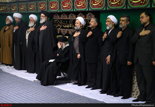 آخرین شب مراسم عزاداری حضرت زهرا(س) با حضور رهبر انقلاب برگزار شد 