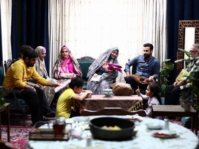 تلویزیون می‌تواند از تهران تمرکززدایی کند/ مرگ و میرها «بیست کویید» را از کمدی خارج کرد