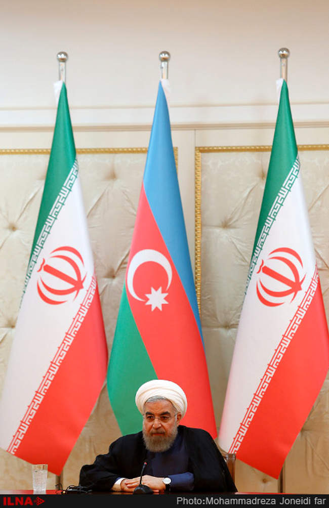 نشست خبری و امضای سند همکاری با حضور روسای جمهوری دو کشور ایران وآذر 