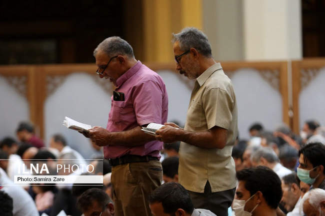 مراسم دعای عرفه درحرم شاهچراغ شیراز