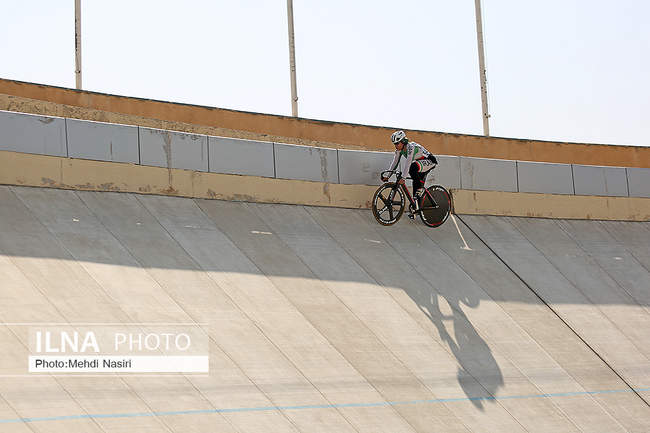 مسابقات لیگ برتر دوچرخه‌سواری پیست سرعت بانوان