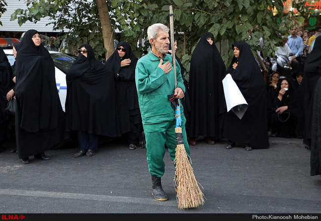 مراسم تشییع پیکر جان‌ باختگان فاجعه منا در تهران/2