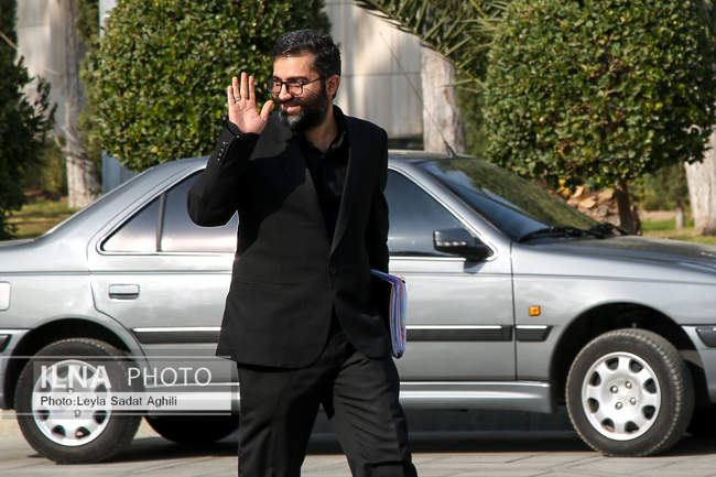 حاشیه جلسه هیات دولت - ۲۶ آذر