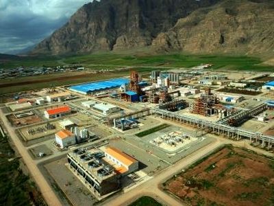 صنایع پایین‌دستی پتروشیمی در لرستان ایجاد می شود