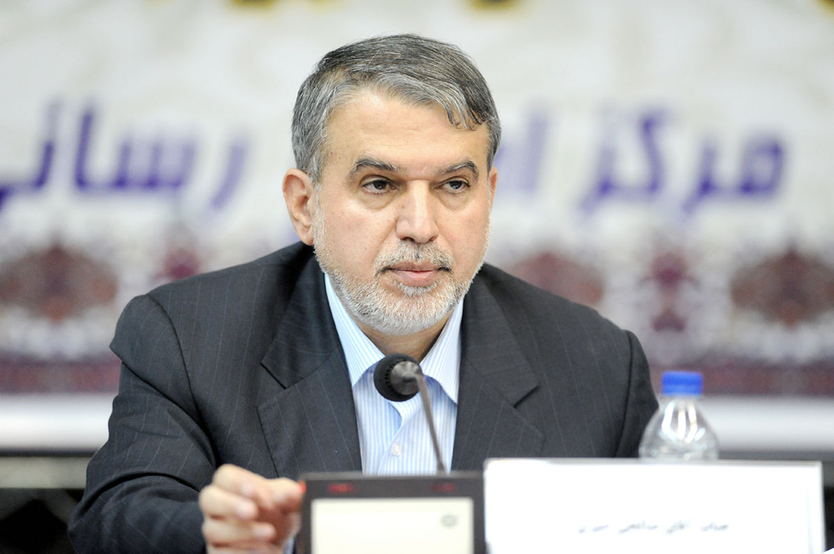 تقدیر وزیر فرهنگ و ارشاد اسلامی از شهرهای نامزد پایتخت کتاب