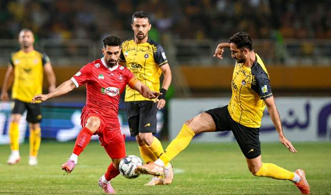 گزارش تصویری دیدار سپاهان و پرسپولیس