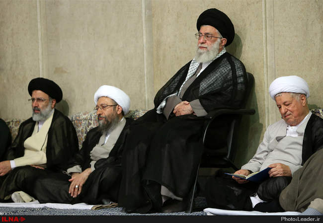 مراسم بزرگداشت جان‌ باختگان فاجعه‌ی منا با حضور رهبر انقلاب