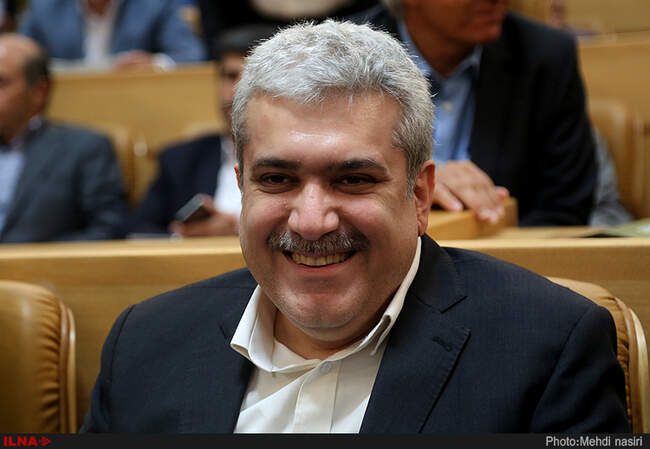 سورنا ستاری